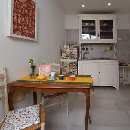 La Petite Maison Apartment กอนแวร์ซาโน ภายนอก รูปภาพ
